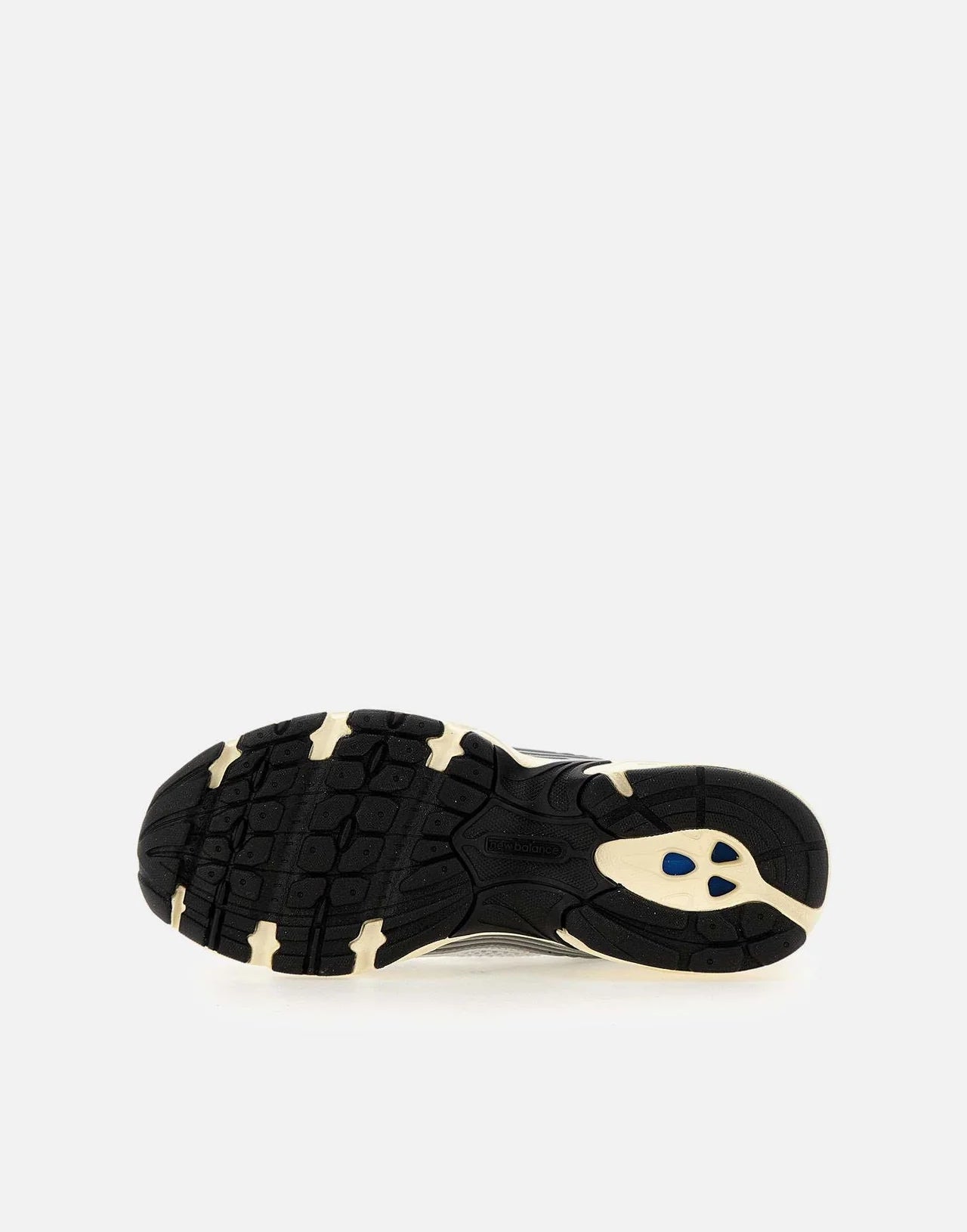 Sneaker Donna U530ESA - Lifestyle - Tier 3 - Synthetic Mesh - Silver Metal/Blk